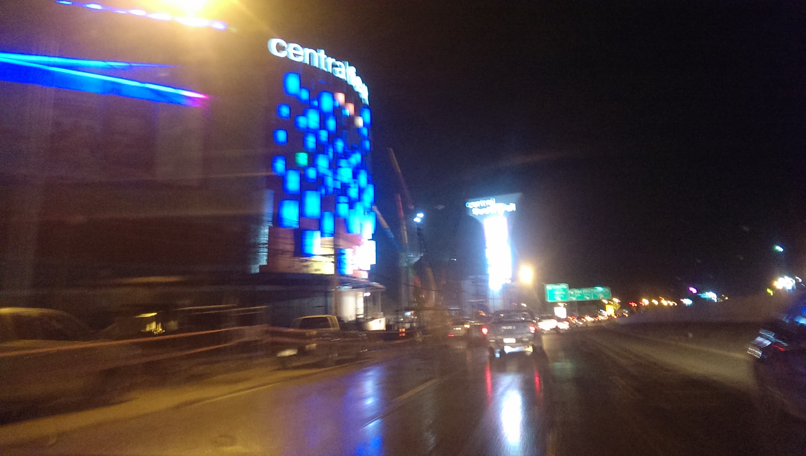 Tops Supermarket (Central Festival)